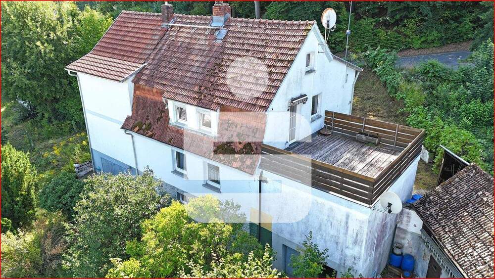 Mehrfamilienhaus, Wohnhaus Kulmbach Petzmannsberg - 8 Zimmer, 160 m&sup2;, 139.000&euro; | Angebot:25707331