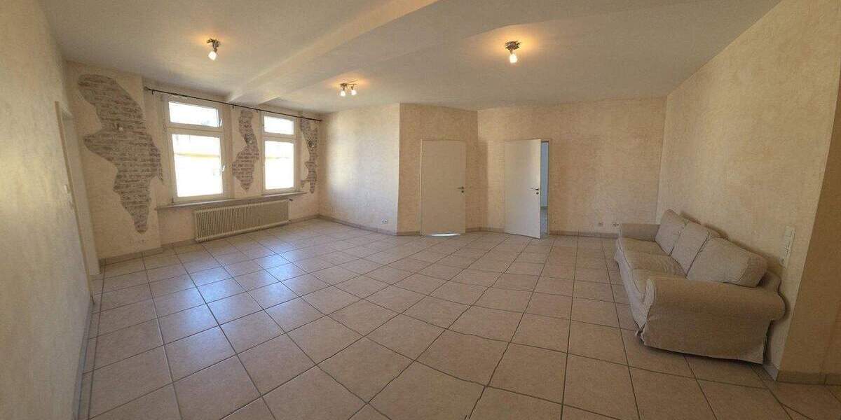 Etagenwohnung Kulmbach Ziegelhütten - 3 Zimmer, 94 m&sup2;, 800&euro; | Angebot:25721367