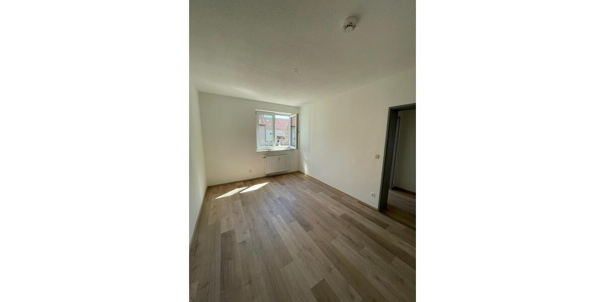 Etagenwohnung Speichersdorf - 3 Zimmer, 80 m&sup2;, 650&euro; | Angebot:26336647