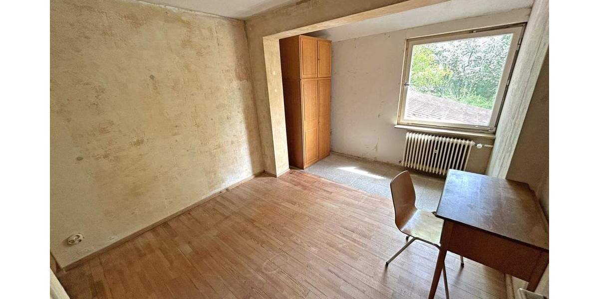 Doppelhaushälfte Kulmbach Blaich - 5 Zimmer, 157 m&sup2;, 220.000&euro; | Angebot:25880923