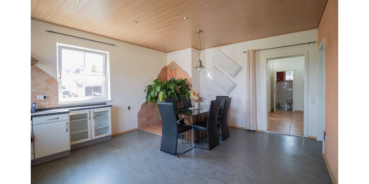 Mehrfamilienhaus, Wohnhaus Bischofsgrün - 1 Zimmer, 350 m&sup2;, 379.000&euro; | Angebot:25728886