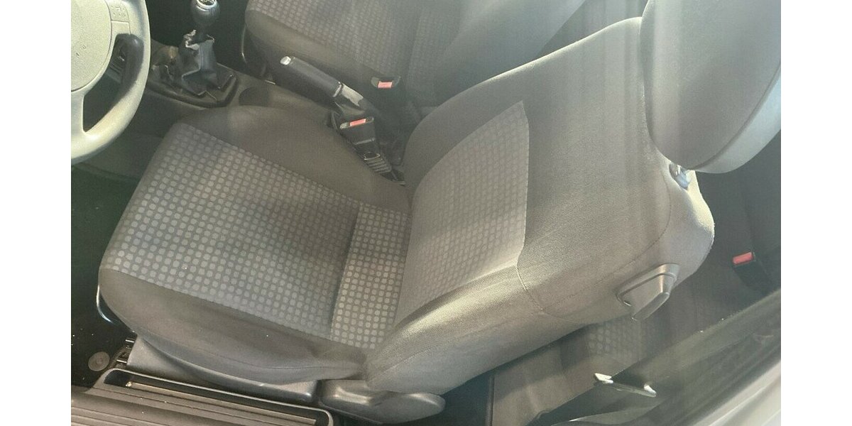 Opel Corsa Edition,Klima,Alu, usw. ! 200.000 km 2.450 &euro; Himmelkron 95502