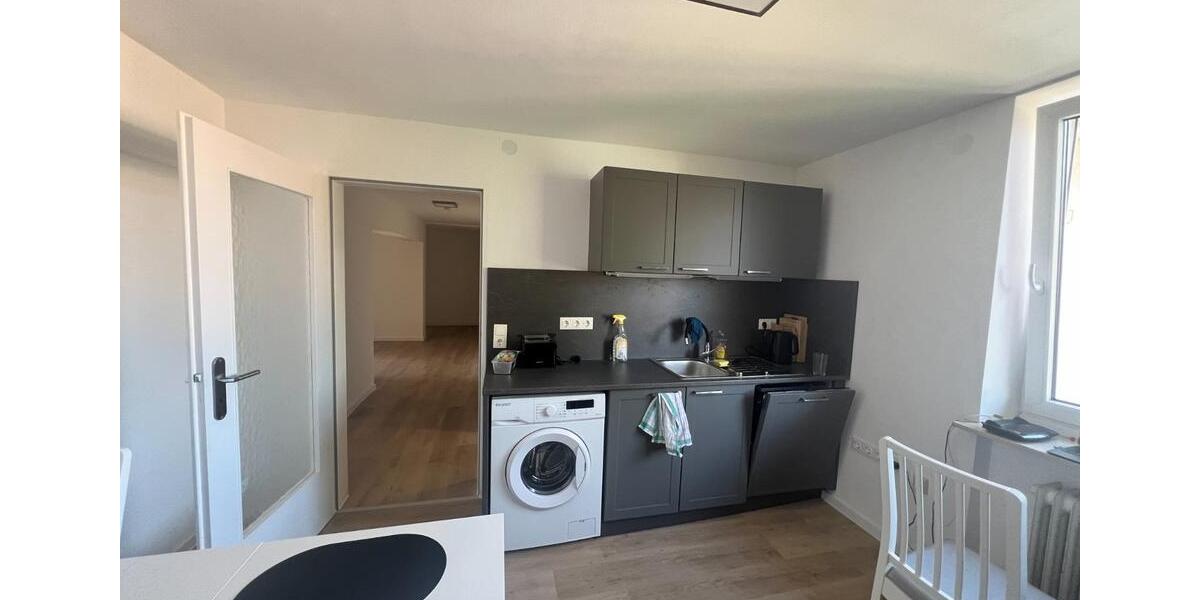 Etagenwohnung Bayreuth City - 1 Zimmer, 16 m&sup2;, 330&euro; | Angebot:25614040