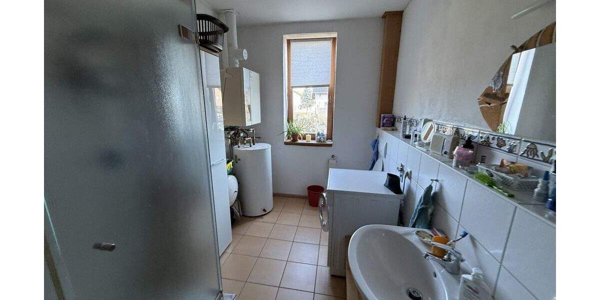 Mehrfamilienhaus, Wohnhaus Kasendorf Azendorf - 9 Zimmer, 349.000&euro; | Angebot:25780518