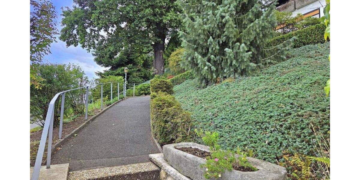 Einfamilienhaus Kulmbach Pörbitsch - 5 Zimmer, 250 m&sup2;, 390.000&euro; | Angebot:25707340