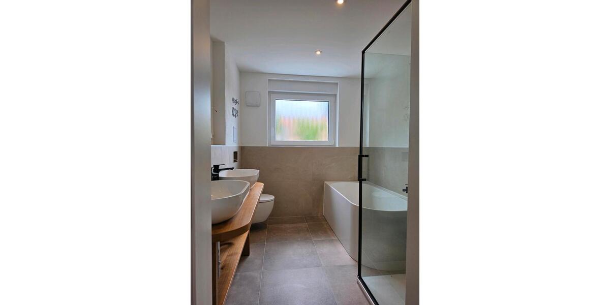 Einfamilienhaus Himmelkron - 8 Zimmer, 210 m&sup2;, 875.000&euro; | Angebot:27162509