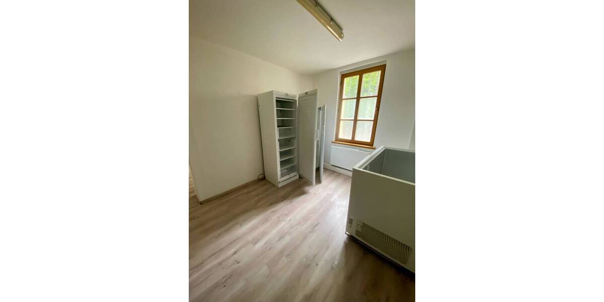 Gewerbeobjekt Kulmbach Blaich - 4 Zimmer, 1.250&euro; | Angebot:25665683