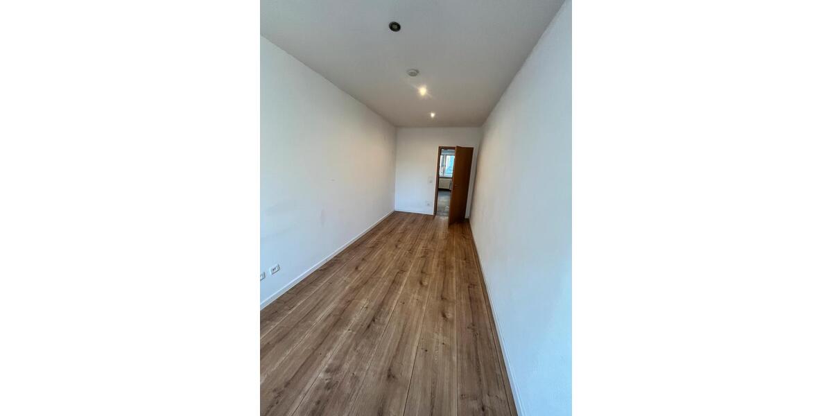Etagenwohnung Bayreuth Altstadt - 3 Zimmer, 85 m&sup2;, 1.000&euro; | Angebot:26681380