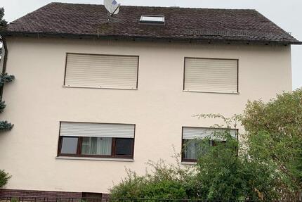 Haus Auerbach in der Oberpfalz - 9 Zimmer, 215 m&sup2;, 268.000&euro; | Angebot:27428738