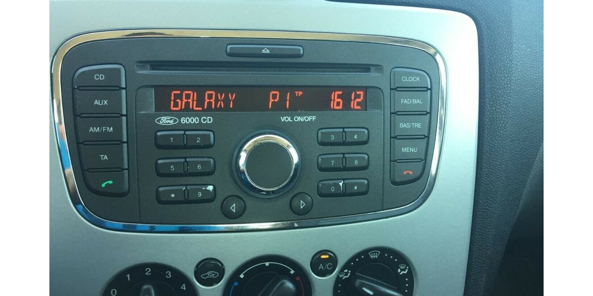 Ford Focus Style,Tempomat ,Klima,Tüv Neu! 321.000 km 2.000 &euro; Himmelkron 95502