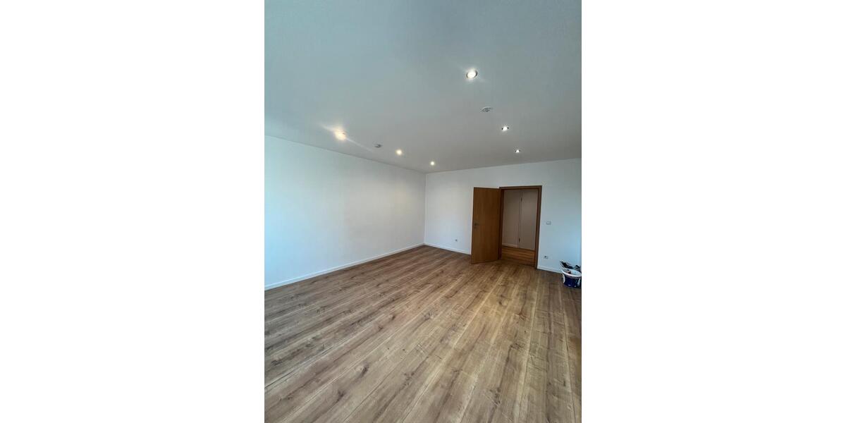 Etagenwohnung Bayreuth Altstadt - 3 Zimmer, 85 m&sup2;, 1.000&euro; | Angebot:26681380