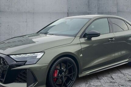 Audi RS3 3.894 km 71.990 &euro; Bayreuth 95448