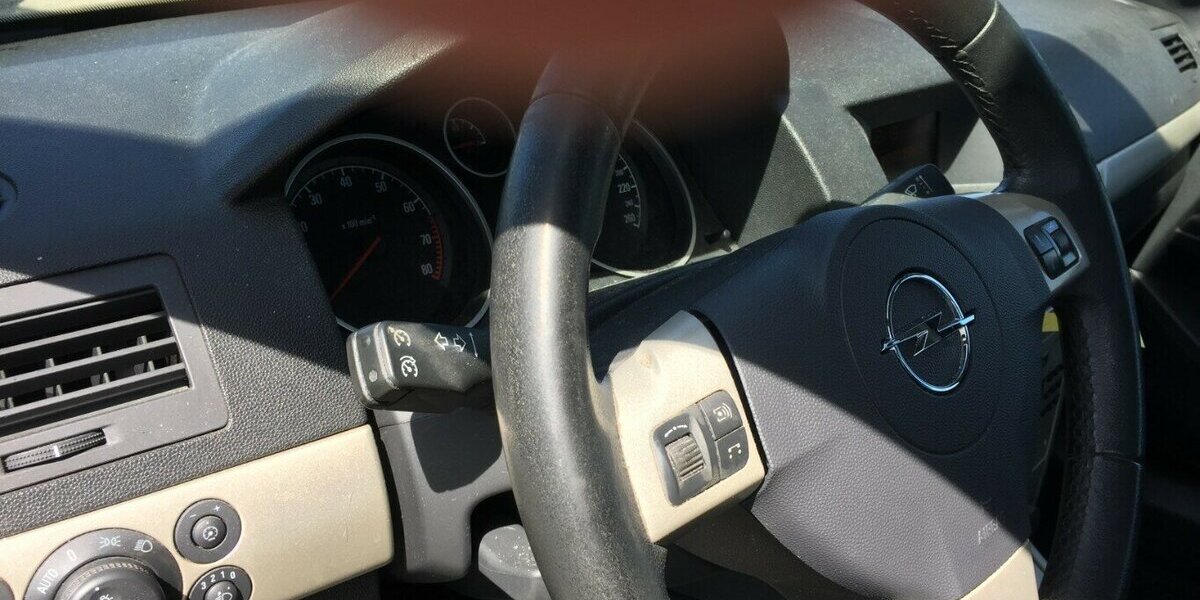 Opel Astra Kombi,AHK,Edition ,Tüv 03/28! 311.000 km 850 &euro; Himmelkron 95502