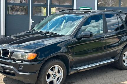 BMW X5 261.000 km 3.800 &euro; Ahorntal 95491
