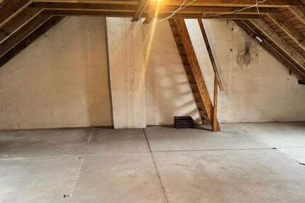 Wohnung Bayreuth Altstadt - 3 Zimmer, 83 m&sup2;, 69.900&euro; | Angebot:25684056