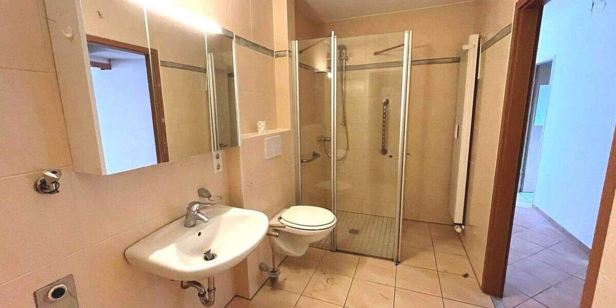 Mehrfamilienhaus, Wohnhaus Stammbach - 1 Zimmer, 418 m&sup2;, 419.000&euro; | Angebot:25895614