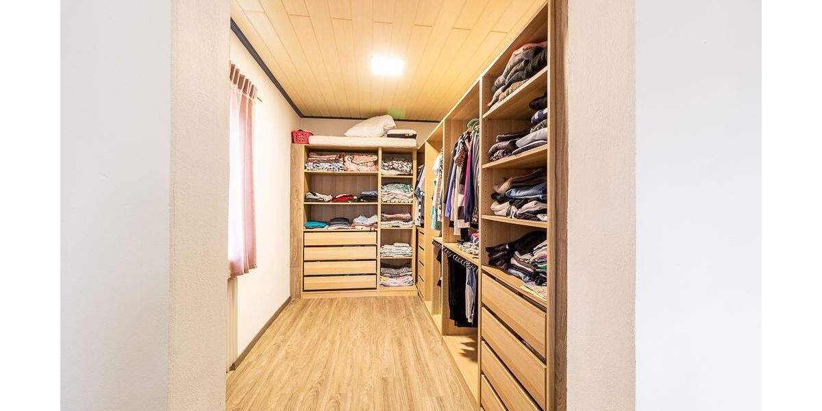 Einfamilienhaus Bayreuth / Meyernberg Meyernberg - 6 Zimmer, 250 m&sup2;, 735.000&euro; | Angebot:25777121