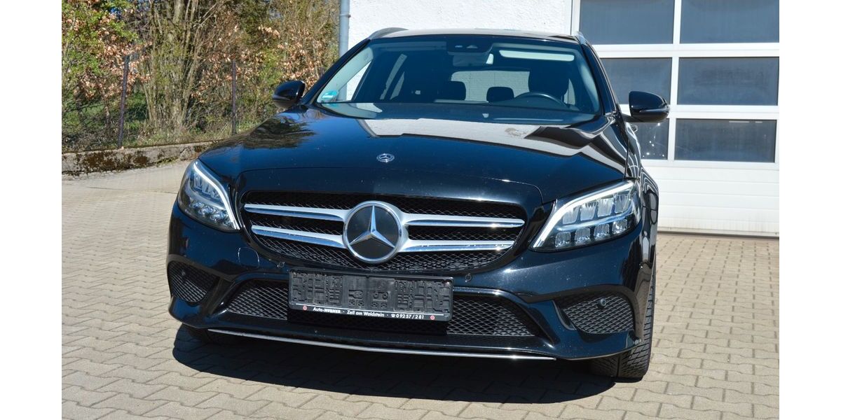 Mercedes-Benz C 300 182.963 km 17.800 &euro; Zell 95239