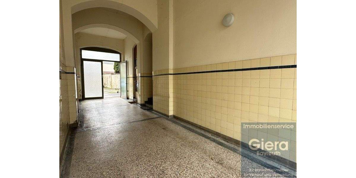 Mehrfamilienhaus, Wohnhaus Bayreuth Gartenstadt - 1 Zimmer, 950.000&euro; | Angebot:25796144