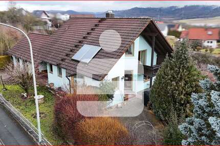 Haus Untersteinach - 7 Zimmer, 200 m&sup2;, 420.000&euro; | Angebot:25926485
