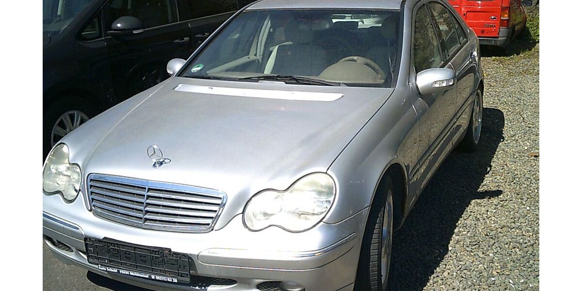 Mercedes-Benz C 200 175.000 km 990 &euro; Bad Berneck 95460
