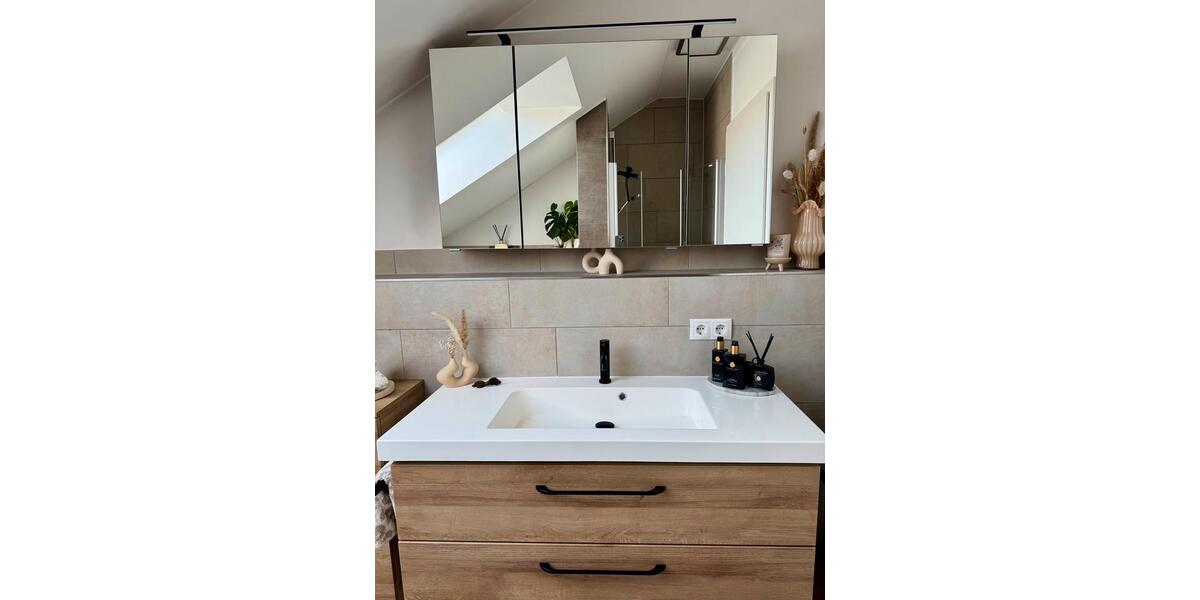 Dachgeschoßwohnung Bayreuth Bernecker Straße / Insel / Riedelsberg - 2 Zimmer, 75 m&sup2;, 419.000&euro; | Angebot:26050469