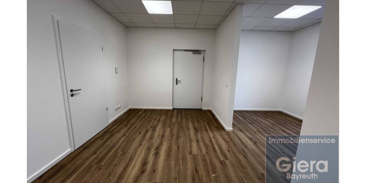 Gewerbeobjekt Heinersreuth Hahnenhof - 2.200&euro; | Angebot:26064138