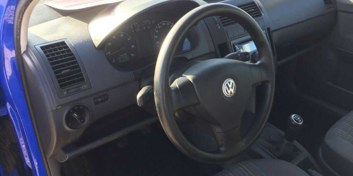 VW Polo Trendline,4 Türig,Tüv Neu! 175.000 km 3.600 &euro; Himmelkron 95502