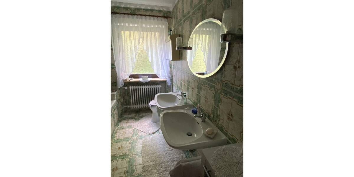 Einfamilienhaus Emtmannsberg Eichschlag - 8 Zimmer, 200 m&sup2;, 440.000&euro; | Angebot:26190921