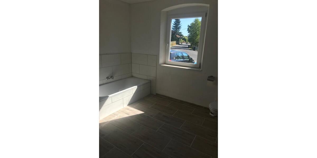 Mehrfamilienhaus, Wohnhaus Neusorg - 25 Zimmer, 440 m&sup2;, 383.000&euro; | Angebot:26297133