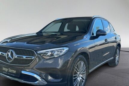 Mercedes-Benz GLC 220 12.342 km 49.984 &euro; Bayreuth 95448