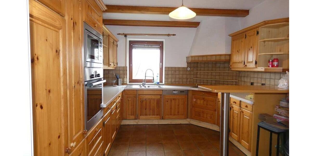 Einfamilienhaus Auerbach - 9 Zimmer, 264 m&sup2;, 650.000&euro; | Angebot:26276316