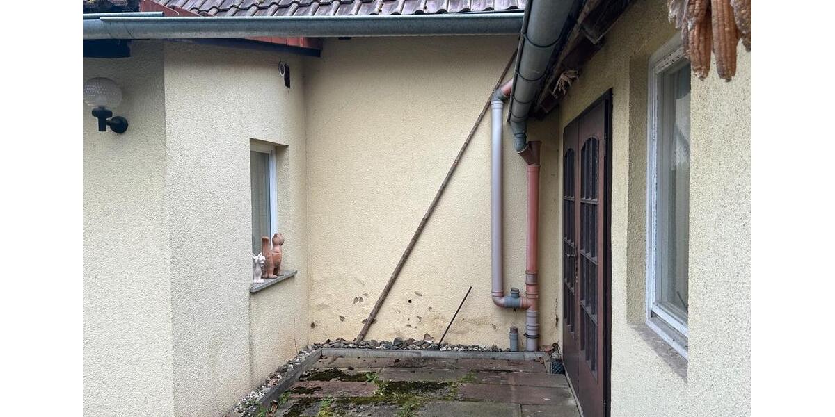 Einfamilienhaus Heinersreuth - 4 Zimmer, 120 m&sup2;, 180.000&euro; | Angebot:24919493