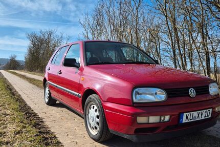 VW Golf 126.500 km 1.500 &euro; Kulmbach 95326