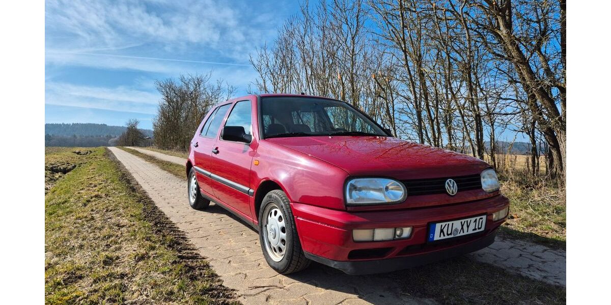 VW Golf 126.500 km 1.500 &euro; Kulmbach 95326