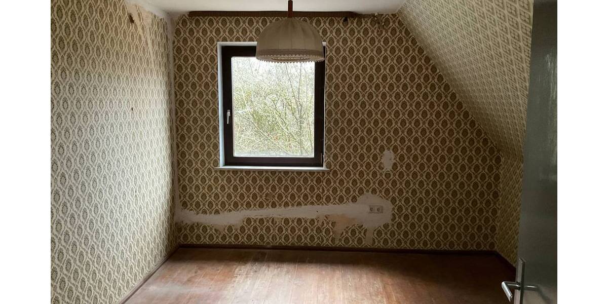 Einfamilienhaus Neudrossenfeld Neuenreuth am Main - 5 Zimmer, 94 m&sup2;, 89.000&euro; | Angebot:25678497