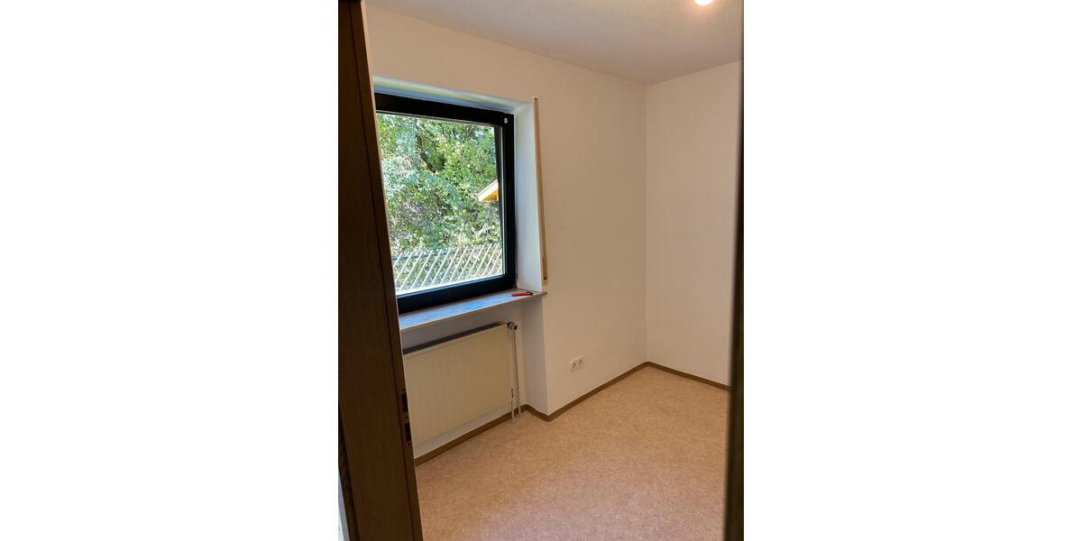 Erdgeschoßwohnung Bayreuth Meyernberg - 1 Zimmer, 40 m&sup2;, 570&euro; | Angebot:25936632