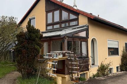 Haus Speichersdorf - 8 Zimmer, 240 m&sup2;, 495.000&euro; | Angebot:26145134