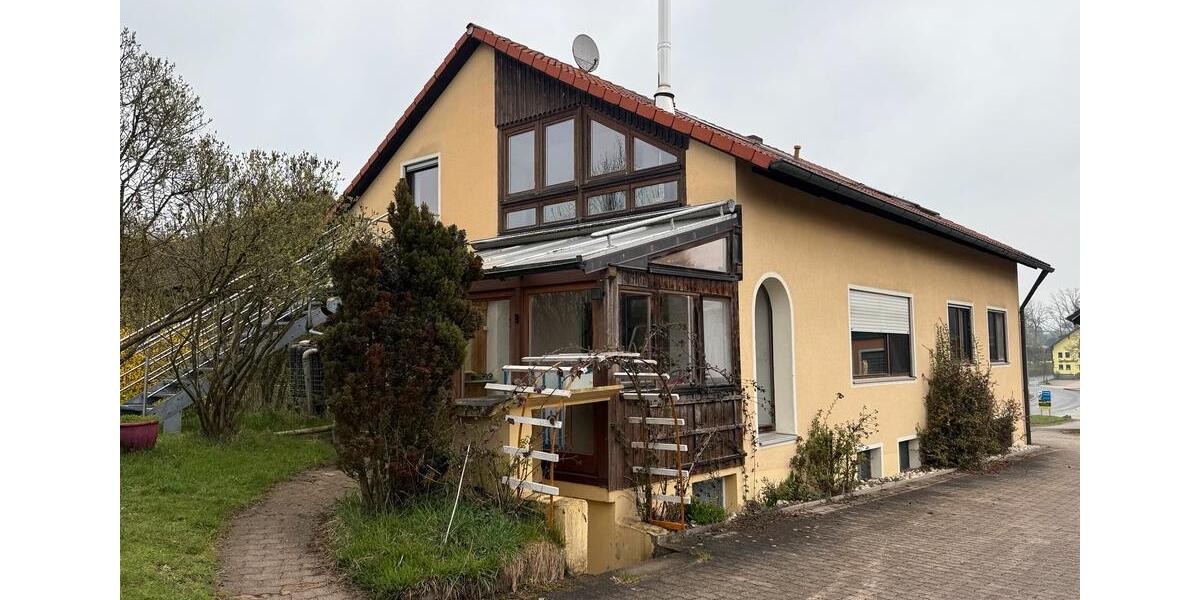 Mehrfamilienhaus, Wohnhaus Speichersdorf - 8 Zimmer, 240 m&sup2;, 495.000&euro; | Angebot:26145134