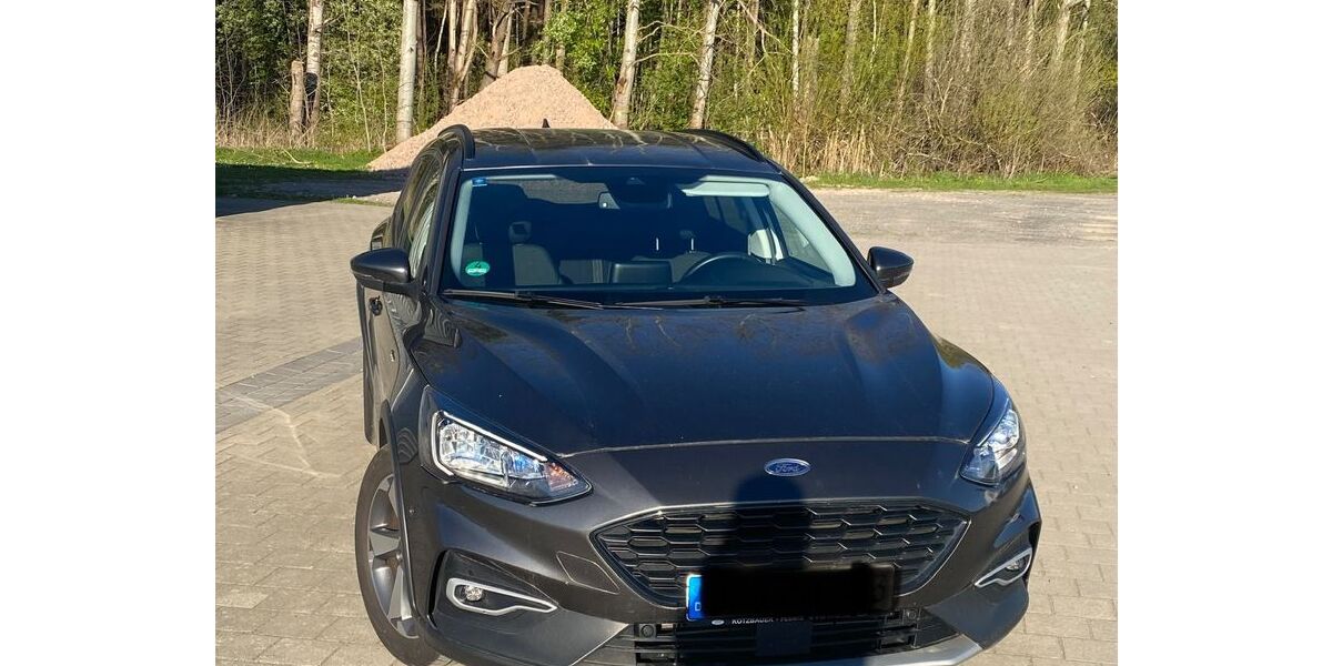 Ford Focus 67.000 km 19.990 &euro; Eschenbach.i.d.obf 92676