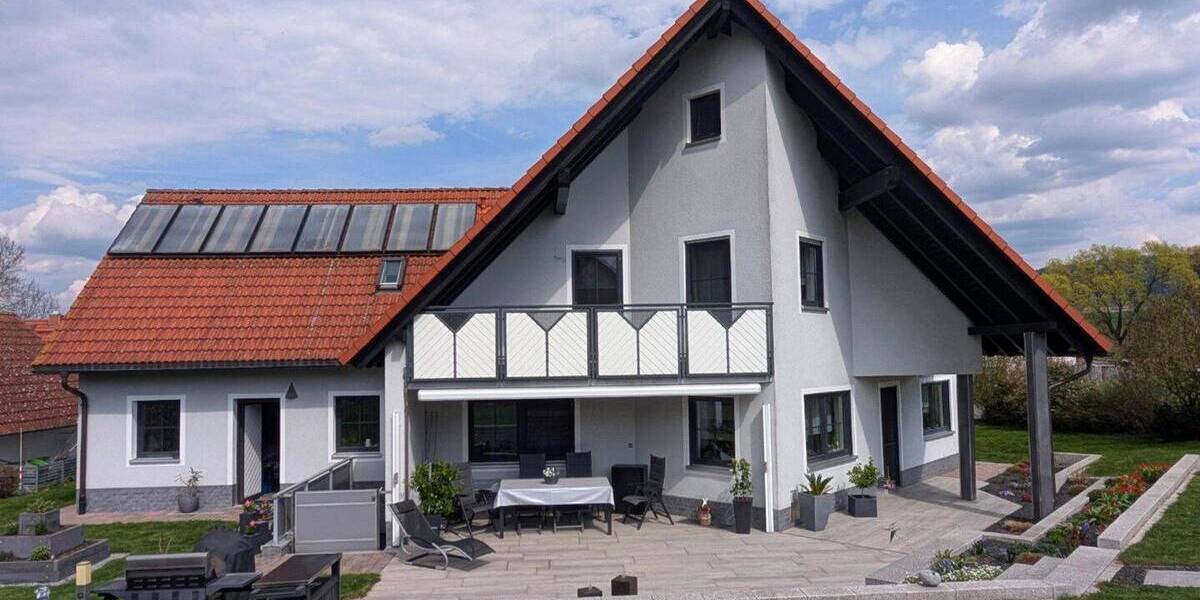 Einfamilienhaus Goldkronach/ Dressendorf Dressendorf - 7 Zimmer, 232 m&sup2;, 765.000&euro; | Angebot:26641486