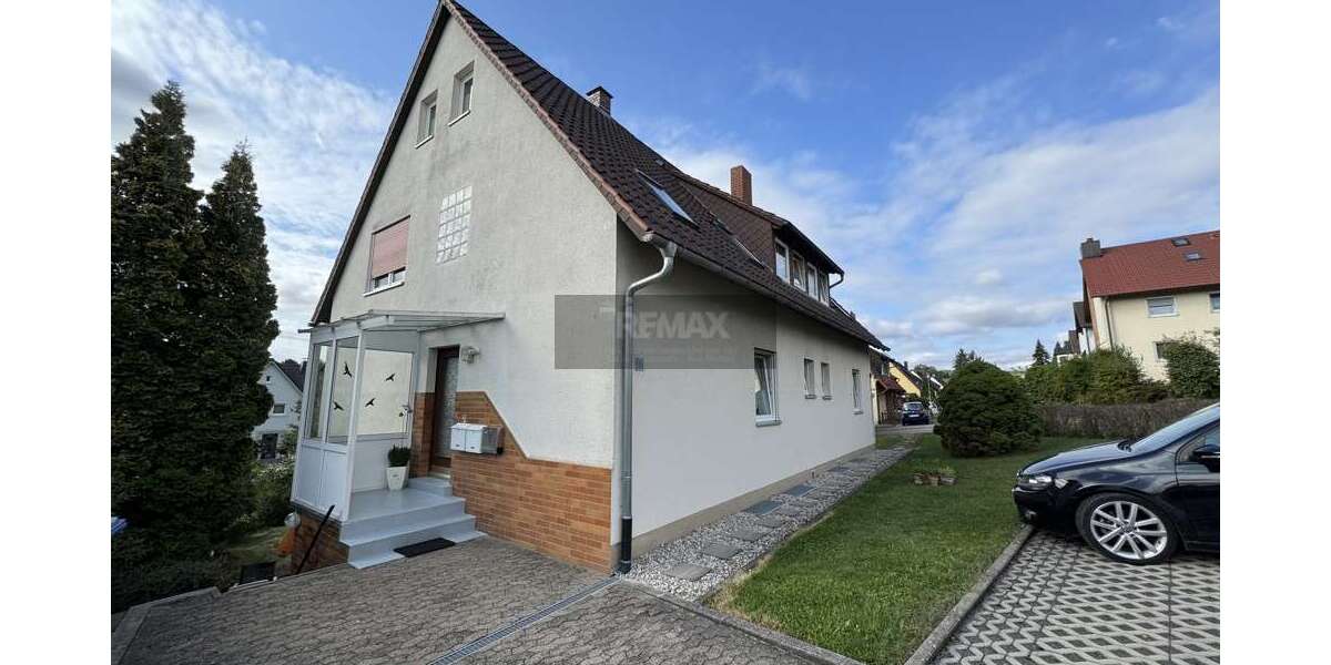 Einfamilienhaus Himmelkron - 13 Zimmer, 225 m&sup2;, 275.000&euro; | Angebot:25639772