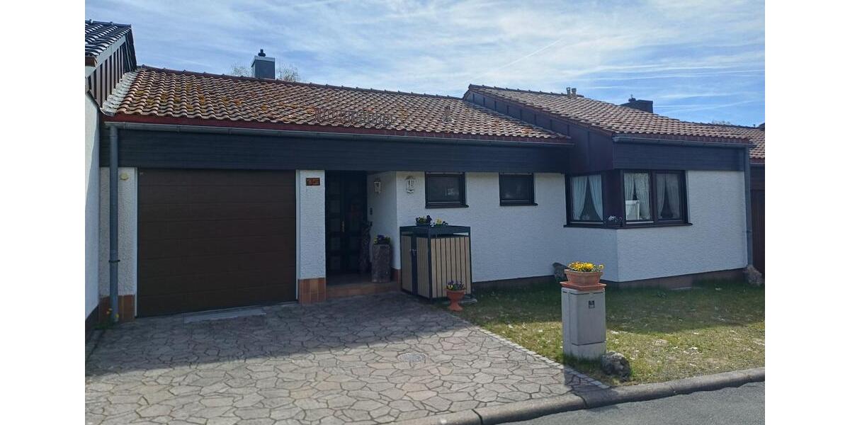 Reihenhaus Bayreuth Meyernberg - 6 Zimmer, 157 m&sup2;, 569.000&euro; | Angebot:26119630