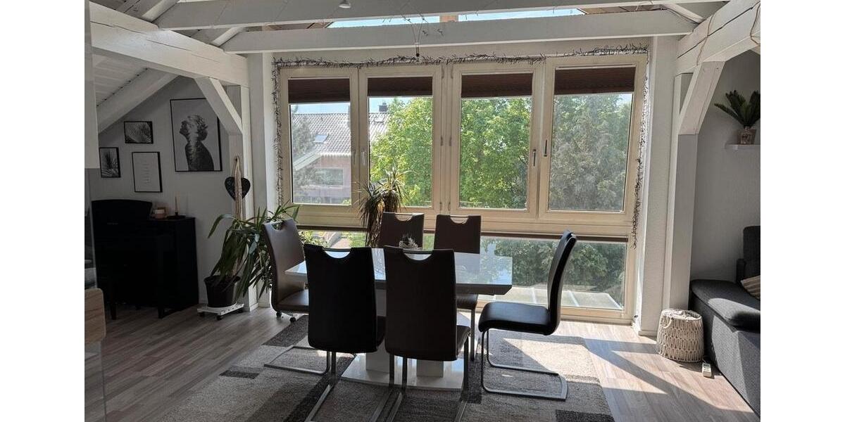 Dachgeschoßwohnung Bayreuth Meyernberg - 2 Zimmer, 106 m&sup2;, 900&euro; | Angebot:26661536