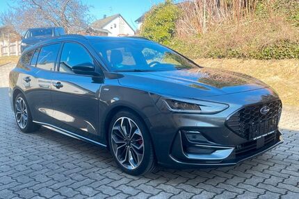 Ford Focus 13.450 km 23.990 &euro; Fichtelberg 95686