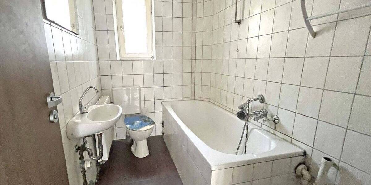 Mehrfamilienhaus, Wohnhaus Wirsberg - 7 Zimmer, 170 m&sup2;, 149.000&euro; | Angebot:26476055