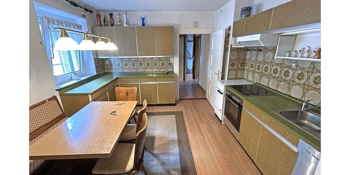 Mehrfamilienhaus, Wohnhaus Kulmbach Petzmannsberg - 8 Zimmer, 160 m&sup2;, 139.000&euro; | Angebot:25707331