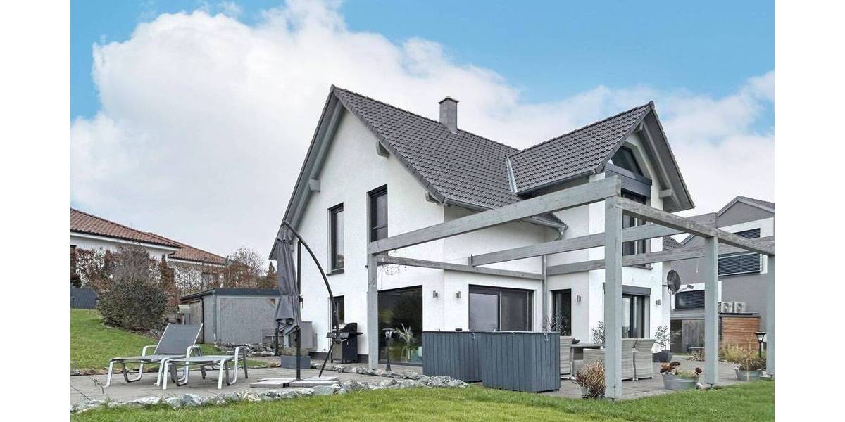 Einfamilienhaus Kulmbach Forstlahm - 4 Zimmer, 168 m&sup2;, 595.000&euro; | Angebot:26082985