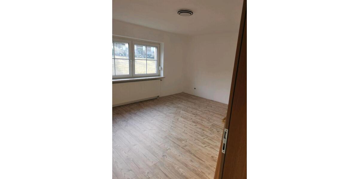 Einfamilienhaus Kirchenthumbach - 5 Zimmer, 120 m&sup2;, 179.000&euro; | Angebot:25178848