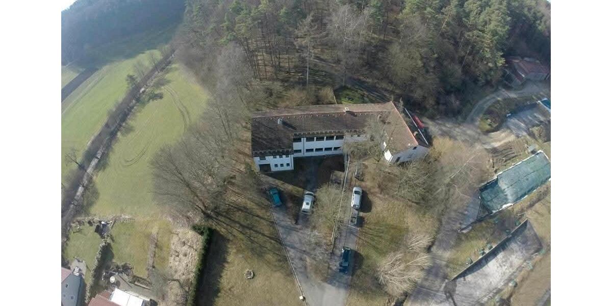 Einfamilienhaus Pegnitz - 220.000&euro; | Angebot:27050046